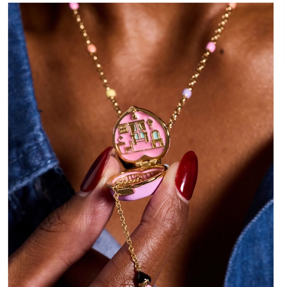 Alex and Ani x Polly Pocket Locket Charm Necklace New with defect - Picture 2 of 7